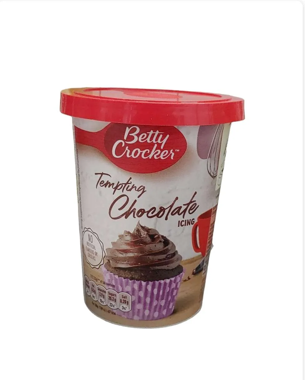 Betty Crocker Tempting Chocolate Icing, glassa al cioccolato 400g
